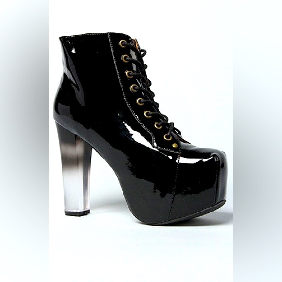 Jeffrey Campbell Shoes - EXTREMELY RARE JEFFREY CAMPBELL LITA Gradient black patent leather platforms